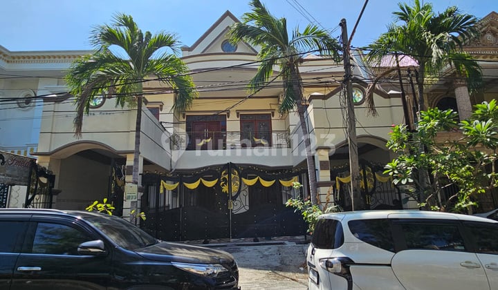Rumah Klasik Siap Huni Nginden Intan
