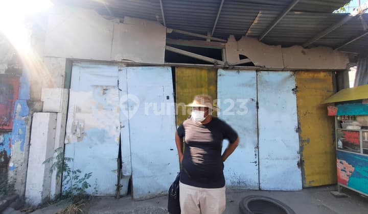 Tanah di Raya Lidah Wetan, Surabaya SHM 876 M²