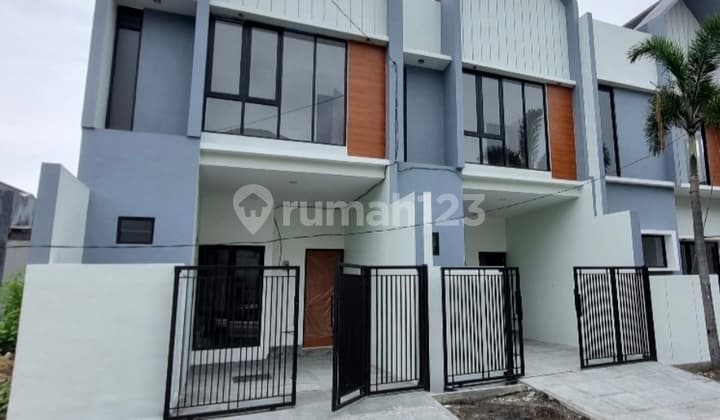 New Minimalist Fresh House in Beautiful Prapen