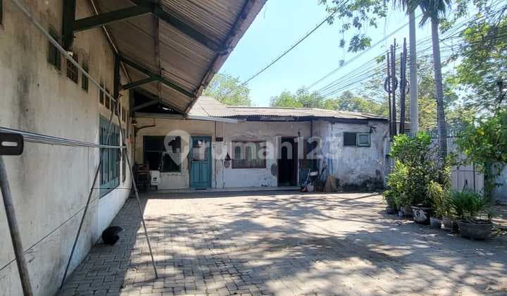 Gudang di Raya Gempol Pasuruan, Pasuruan Bagus Sertifikat Hak Milik