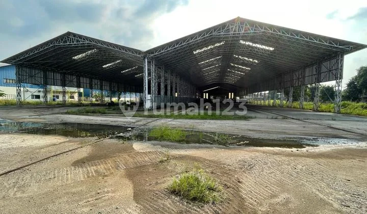 Warehouse in tipar cakung near sedayu city kelapa gading Warehouse in tipar cakung near sedayu city kelapa gading