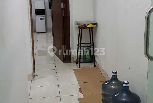 Gudang workshop jalan pramuka raya strategis pinggir jalan ramai