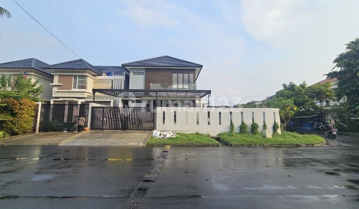 FOR SALE – Rumah Mewah Brand New di Taman Villa Meruya, Jakarta Barat
