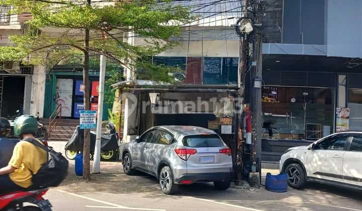 FOR SALE – Ruko 2,5 Lantai Jl. Muara Karang Raya, Penjaringan, Jakarta Utara