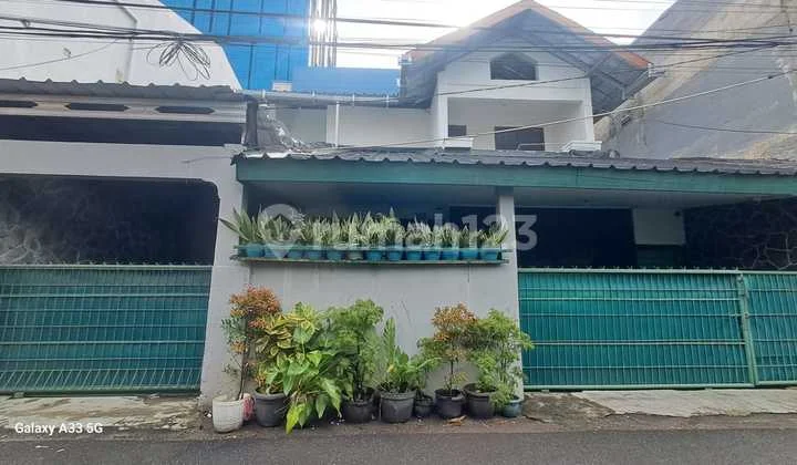 Jual Rumah 2 Lantai Kebon Jeruk, Jakarta Barat
