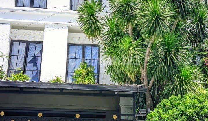 FOR SALE – Beautiful Luxury Home in Pondok Indah, Kebayoran Lama, South Jakarta