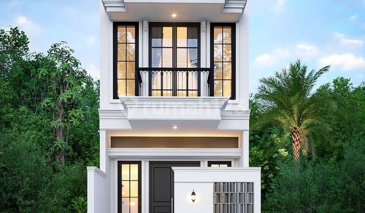 Classic 2-Story House Economical Price Walking Distance to Ragunan Busway