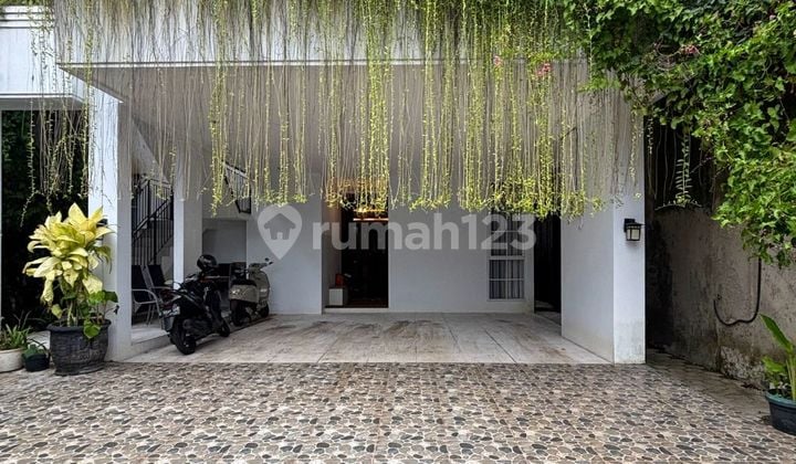 Rumah Siap Huni Bintaro Jaya Sek 7 Tanah Luas Lokasi Stategis