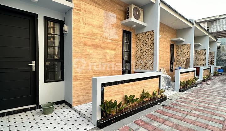 Minimalist House Ready to Occupy, Walking Distance to Ragunan Busway Shelter