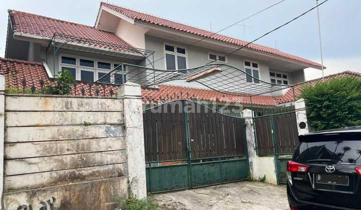 Dijual Murah Rumah di Lebak Bulus. Lokasi Tenang. Luas 1004M2 Hanya Rp.11.7 M