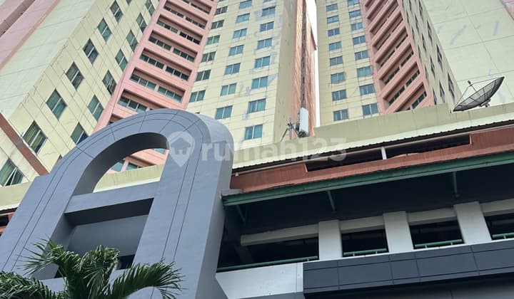 3 Bedroom Furnished Apartment Mitra Bahari Bagus