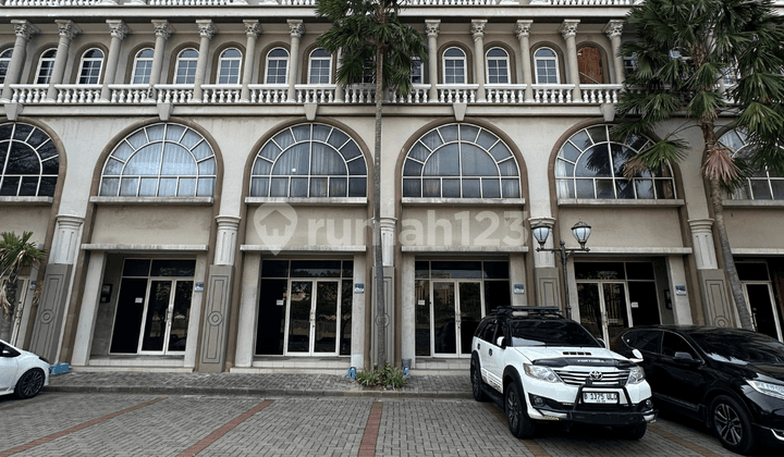 Ruko 3 Gandeng Sedayu Square Cengkareng