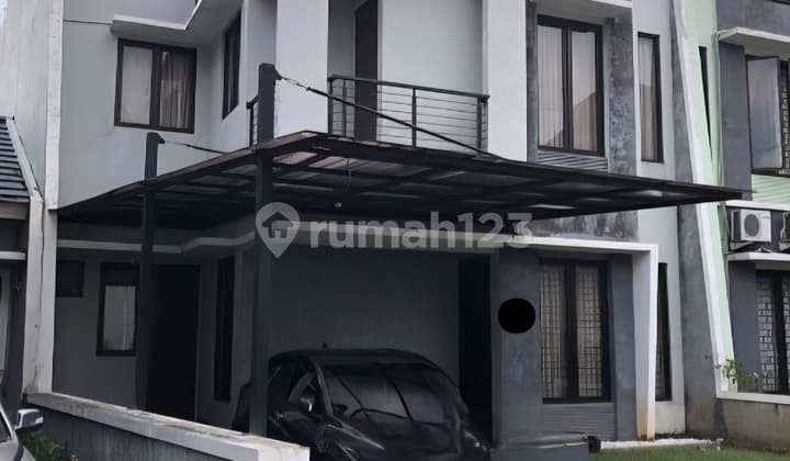 Nice House for Rent Behind Binplaz in Bintaro, South Tangerang