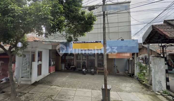 Rumah di Cipinang Timur Cocok Usaha Jalan 2 Mobil