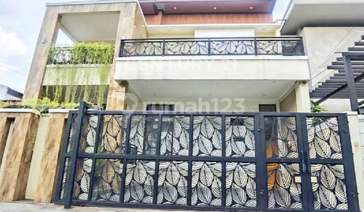 Rumah Mewah di Kawasan Premium Pulomas (Semi Furnish)