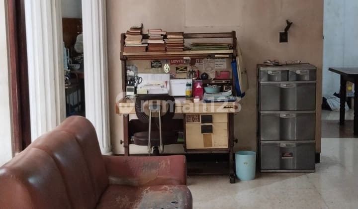 Investasi Cerdas! Rumah 8 Kt di Guntur Jakarta Selatan - Cocok untuk Hunian atau Kost"