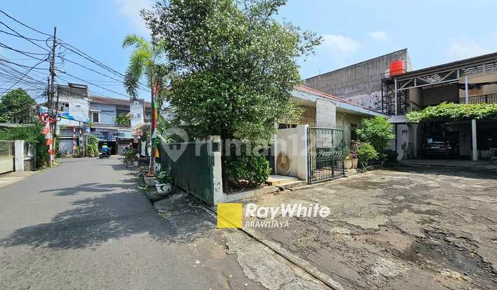 Rumah di Persada Raya, Menteng Dalam, Tebet, 5 Menit Ke Mal Kokas