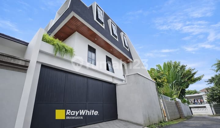 Rumah di Puri Mutiara, Cilandak, Jakarta Selatan, Bebas Banjir, Siap Huni, Dekat Tol Jorr