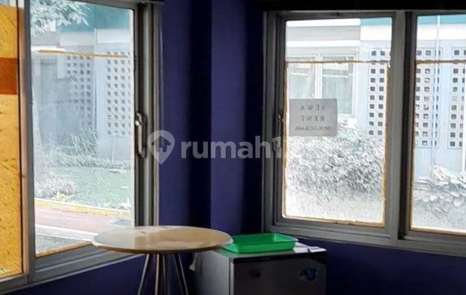 FOR SALE Apartment suitable for students in front of UI Campus and Guna Darma in Depok