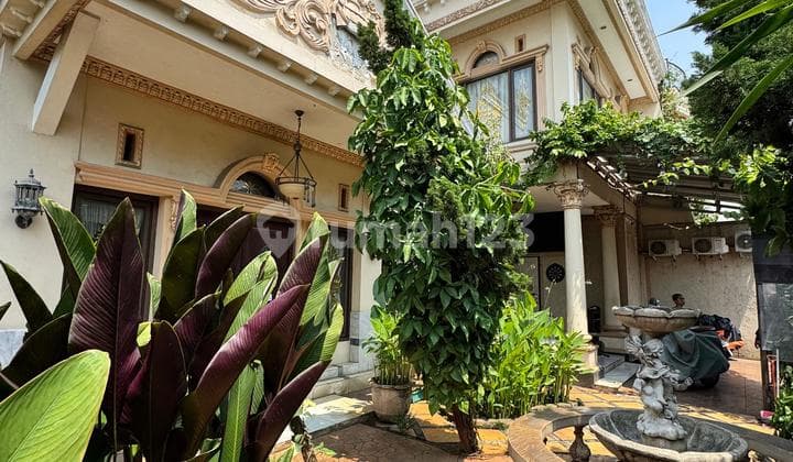 Exclusive 15-Room Boarding House with High ROI, Always Full in Kelapa Dua