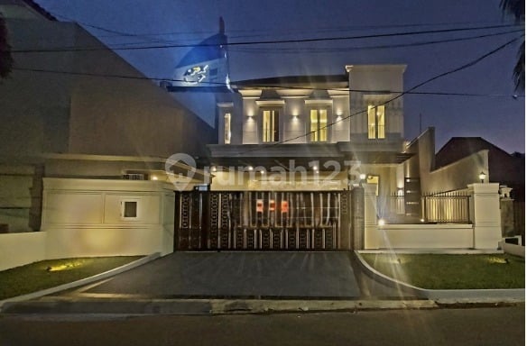New Nice Luxurious House Elite Location Wide Road Rare in Pondok Indah