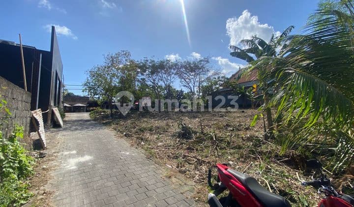 Strategic Land near the Beach in Uluwatu Bali