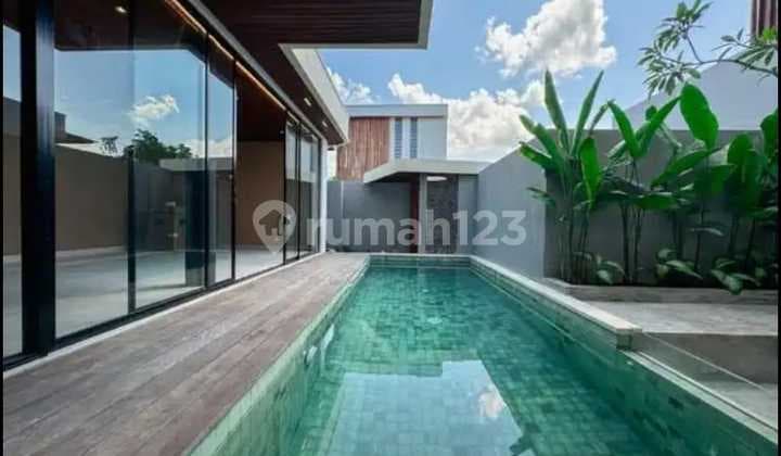 New Villa Tropis Modern di Buduk Mengwi