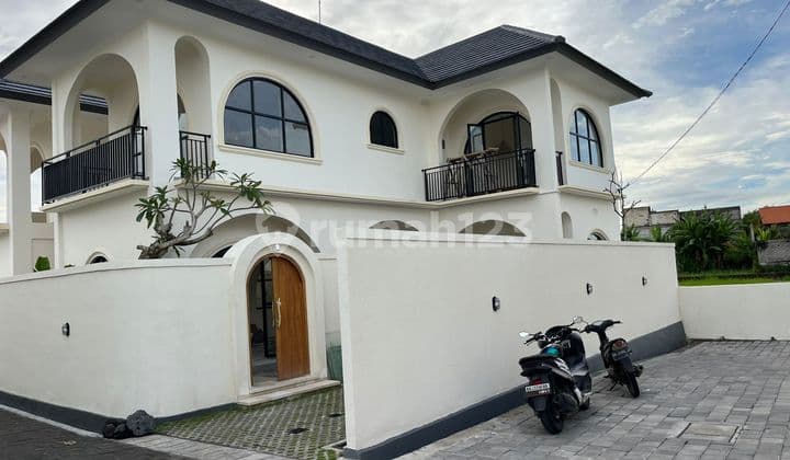 For Sale Stylish 2 Unit Modern Villa In Canggu Buduk