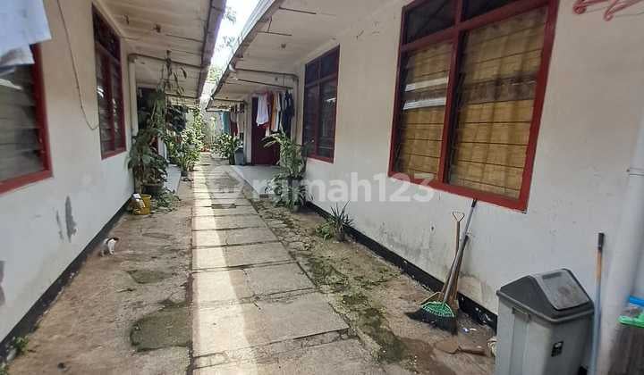 Rumah Kos 15 Kamar Tidur Hanya 5 Menit ke Kampus Ui Depok