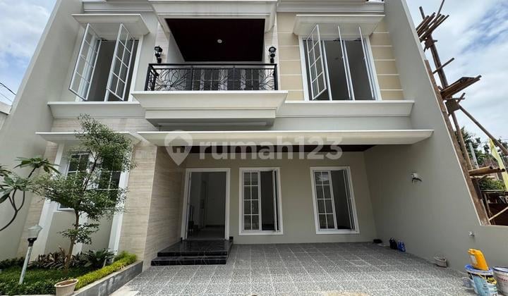 Rumah Cantik 2 Lantai di Lokasi Strategis Harga Mulai 1,4M!