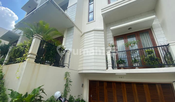 For Sale Spacious Luxury House in Cinere Complex Depok