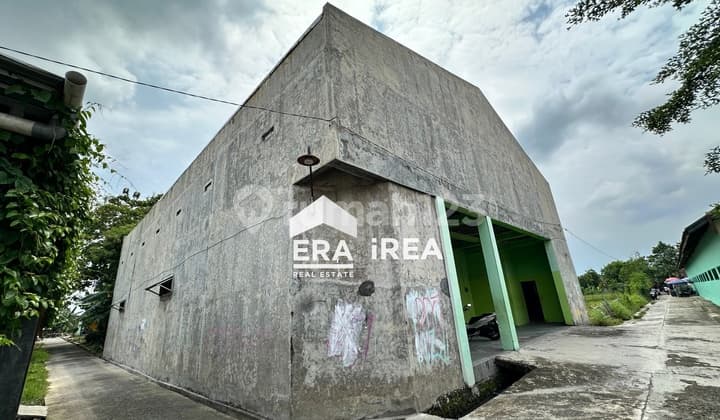 Large 1.5-Storey Warehouse in Ngemplak Colomadu, Karanganyar