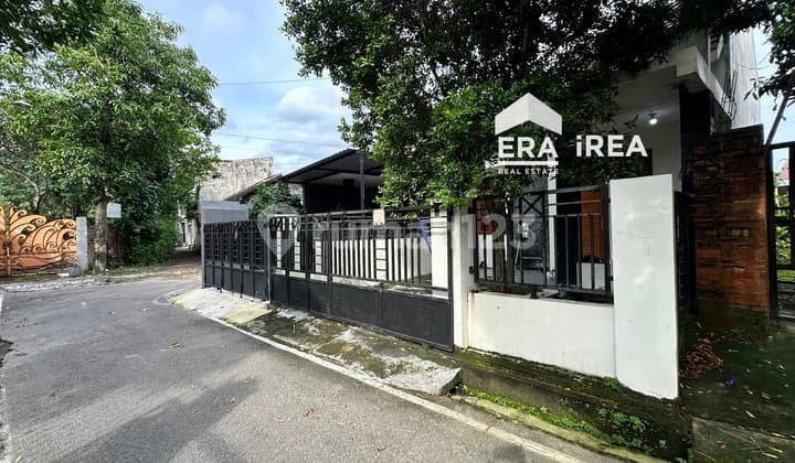 Rumah Harga Minimalis Dekat Akses Tol Klodran di Banjarsari Solo