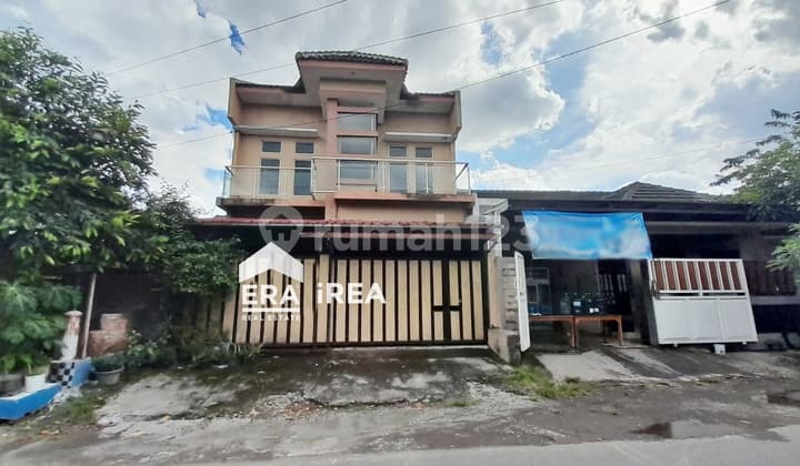 Hunian Nyaman 2 Lantai Dekat Tol Klodran Colomadu, Jual Cepat