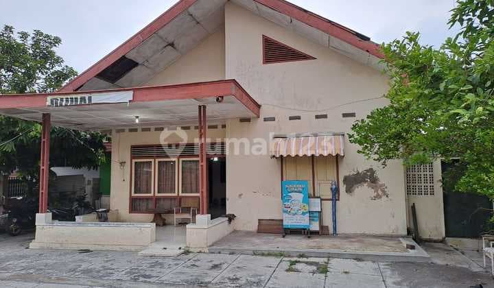 Rumah Besar Harga Ekonomis di Kerten Solo- Cocok utk Ruang Usaha