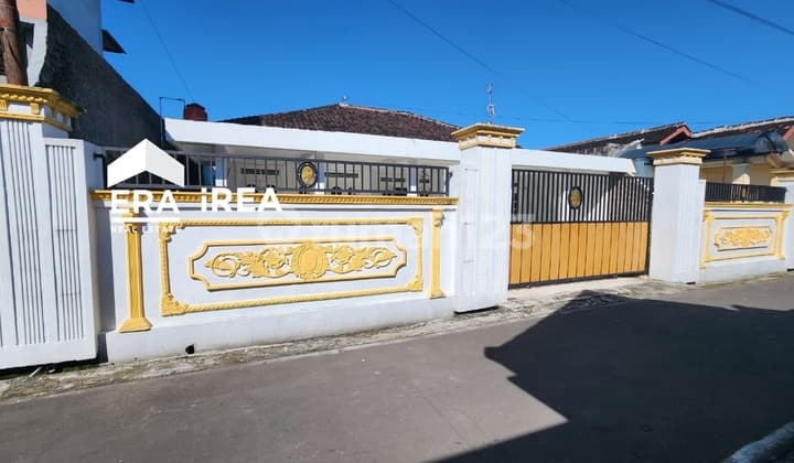 Butuh Dana !! Rumah Bagus Dijual Cepat di Jaten Karanganyar