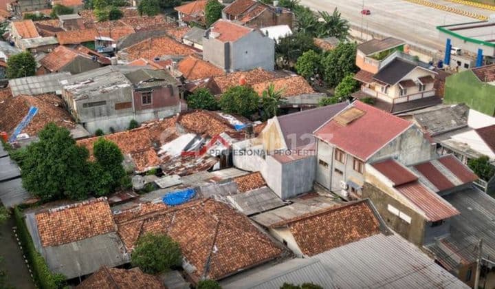 RUMAH TUA HITUNG TANAH SAJA