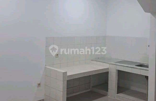 Sewa Rumah Citra Garden Kalideres 4 Br