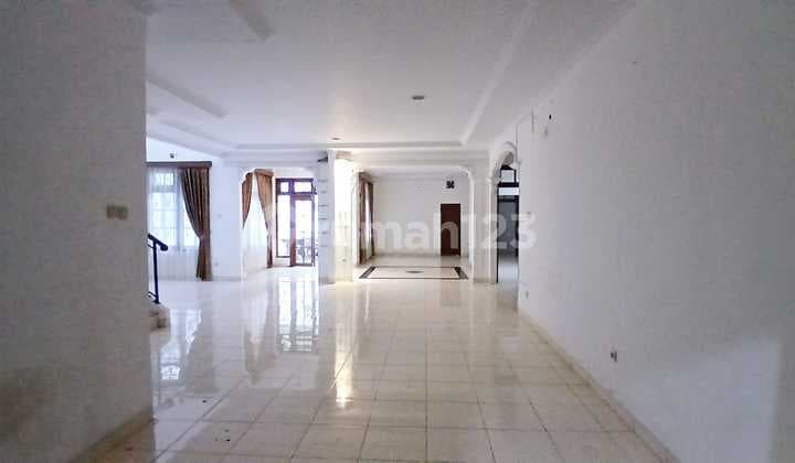 Rumah Depan Greenbelt di Cluster Depan Kota Wisata Cibubur