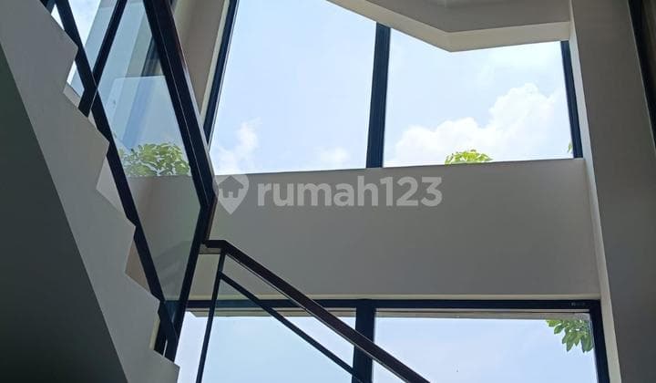 Rumah Mewah Furnished di Kota Wisata Cibubur