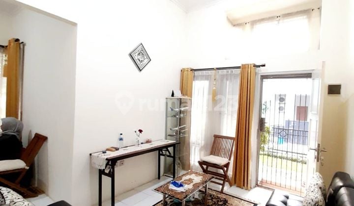 Rumah Hoek Cantik Rapi Siap Huni Cibubur City