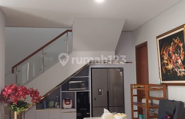 Rumah 2 lantai tipe konsep rumah modern di cluster terbaru kota wisata