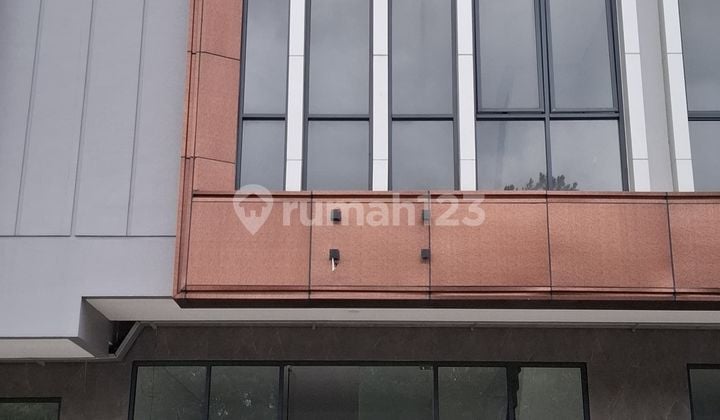 Dijual Ruko Mewah Di Boulevard Kota Wisata Cibubur Cocok Untuk Usaha Cafe Dan Jualan Dekat Pintu Tol