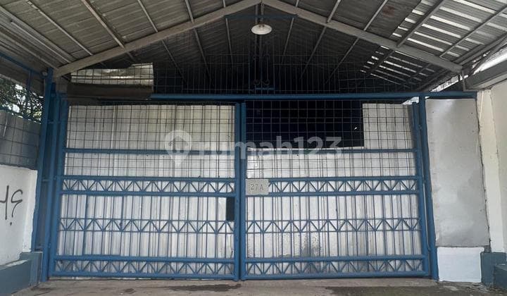 Gudang, SHM, Cocok untuk Usaha Pinggir Jalan Besar di BSD City