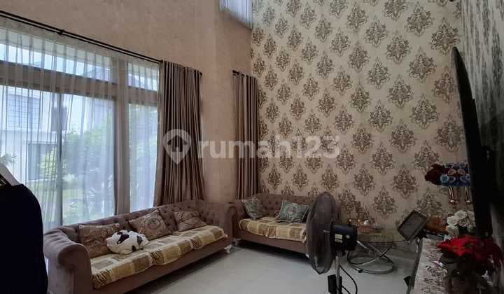 Kota Wisata House, Land Area 200, 4+1 Bedrooms, Cluster near Starbucks Coffee and Bpk Penabur