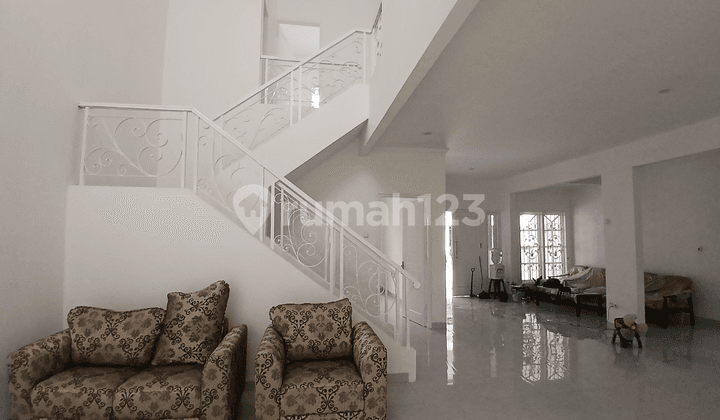 Rumah Bagus Siap Huni Di Kota Wisata Kamar 3+1 Harga 2m An Cluster Dekat Mall