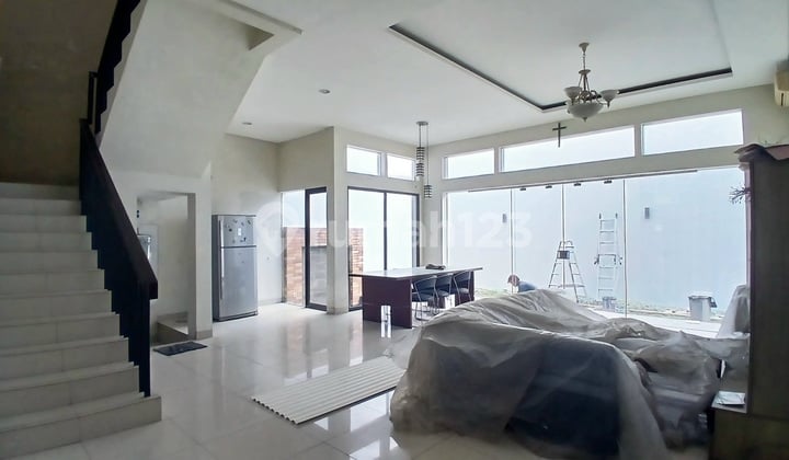 Rumah Murah Dikota Wisata Minimalis Modern Siap Huni Tanah Luas Bangunan Besar Kamar 4+1 Cluster Dekat Tol