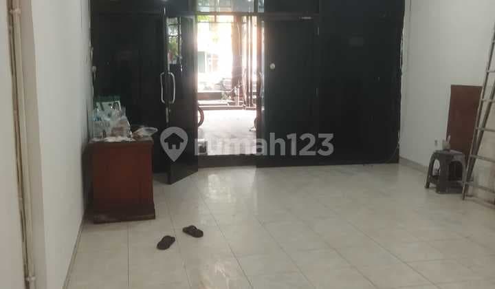 Ruko Boulevard Palem, suitable for living and restaurant business.