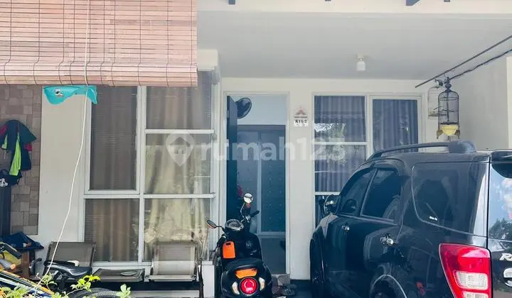 Rumah Cantik Deket Kampus Uph Karawaci