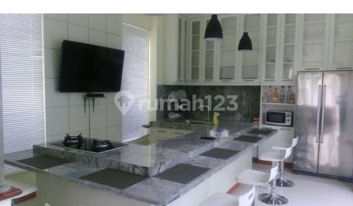 Dijual Rumah Doherny Drive 2 Santorini Sentul Jawa Barat